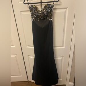Jump Apparel Prom/Formal Strapless Dress/ Size 1/2